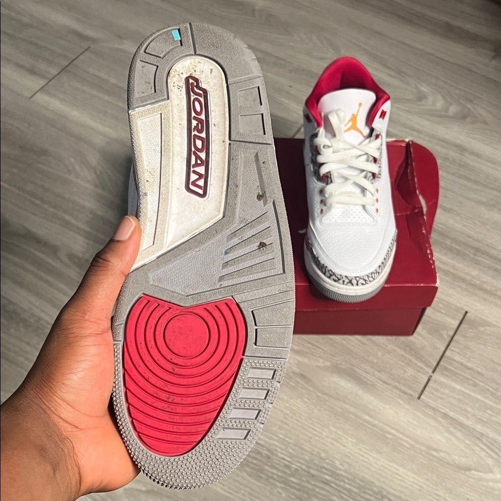 Air Jordan 3 Retro Cardinal Red (9) - Picture 9 of 15